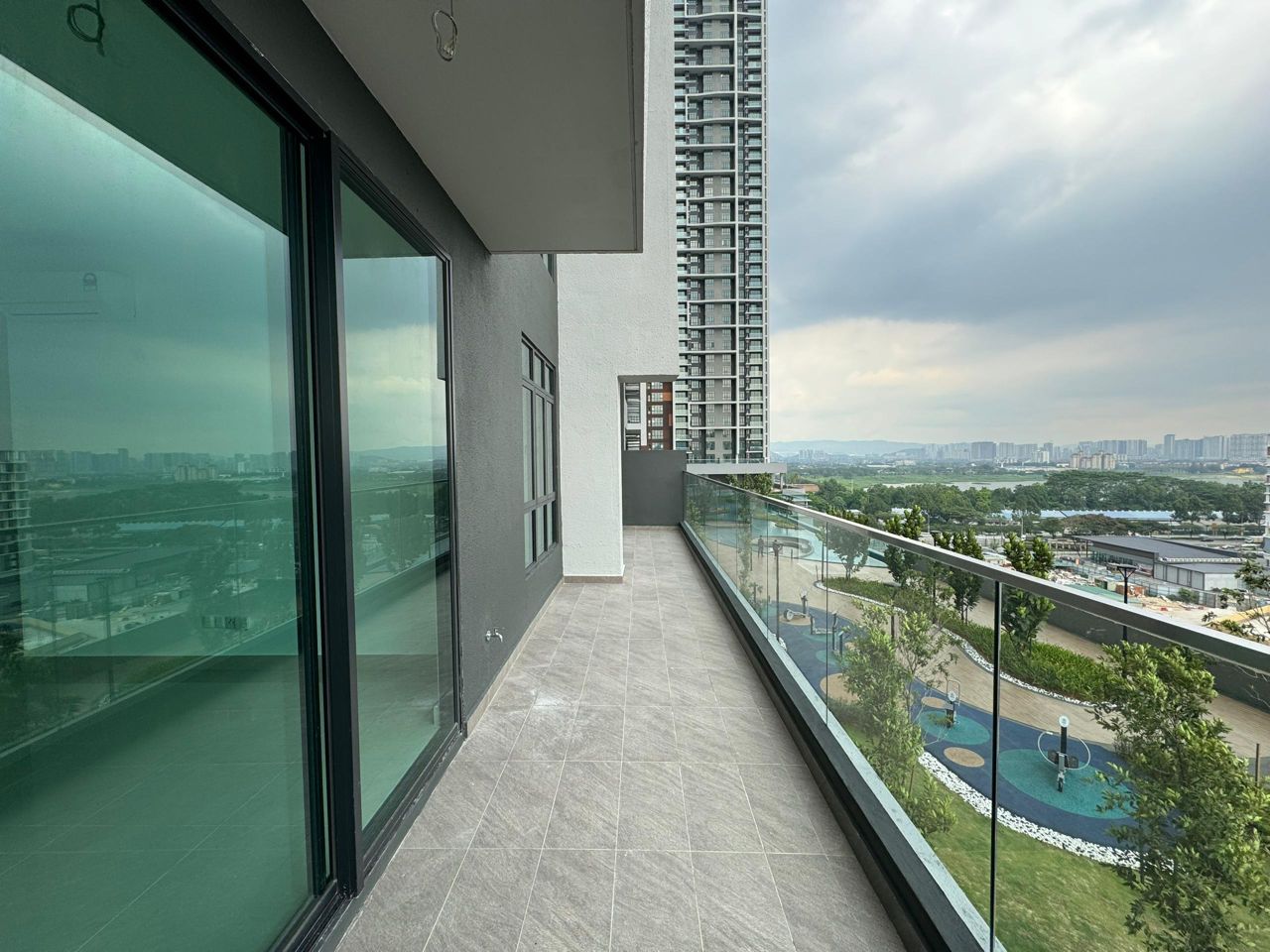 99 Residence PF 3R2B2CP Rent By Crystal Ho - photo 9