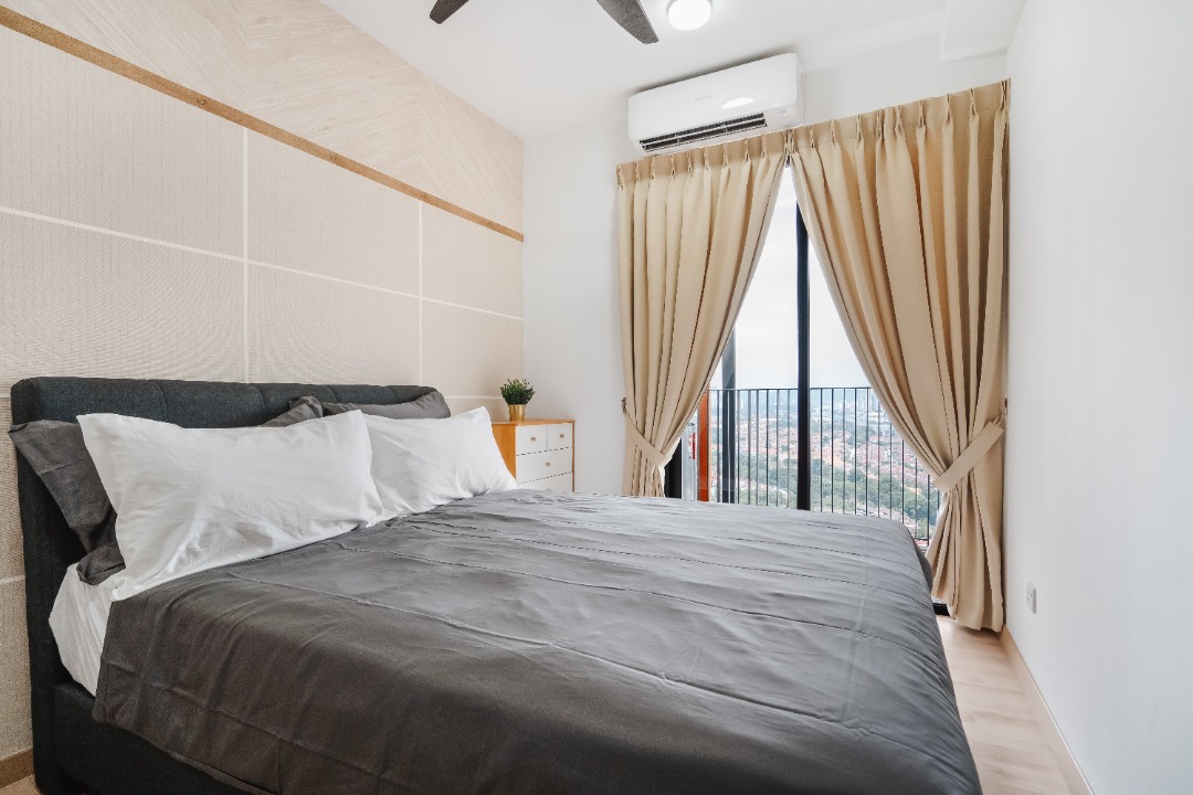 Emporis Resindence FF 2R1B Rent By Crystal Ho - photo 3