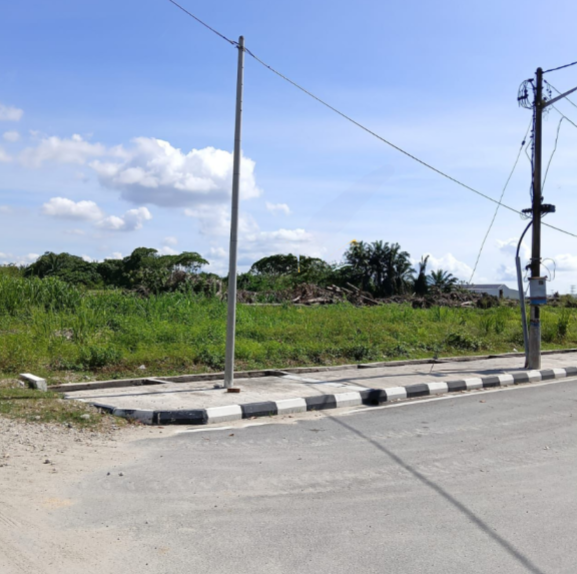 Three acres Industri ...