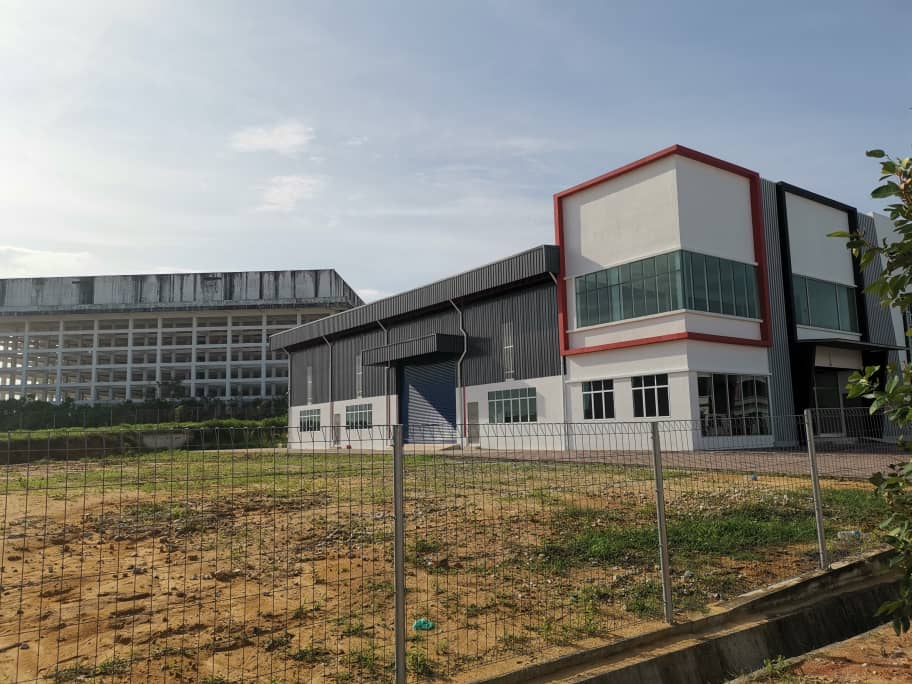 10500 sqft Factory w ...
