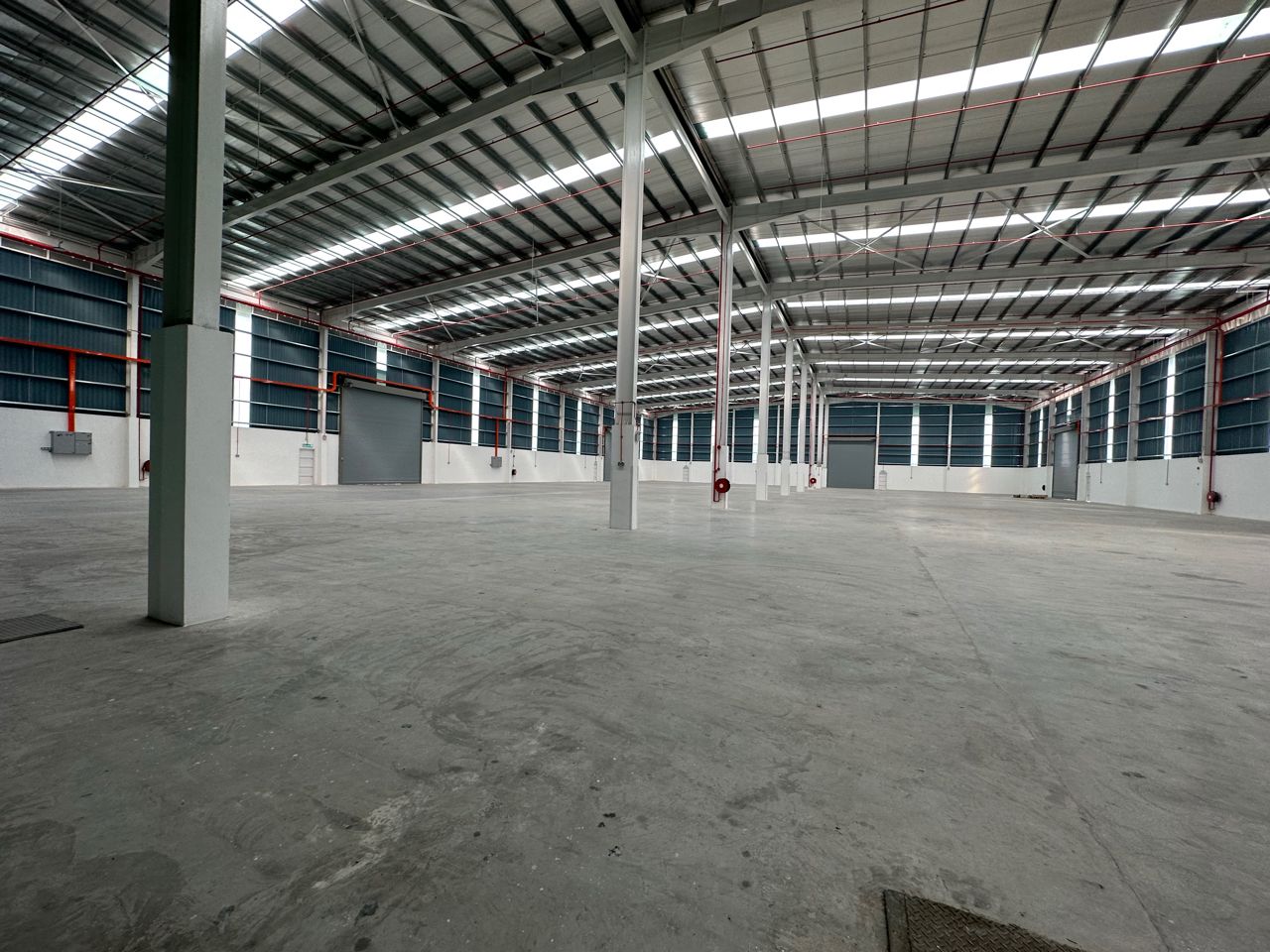 87120 sqft High Spec Factory at Simpang Ampat - photo 2
