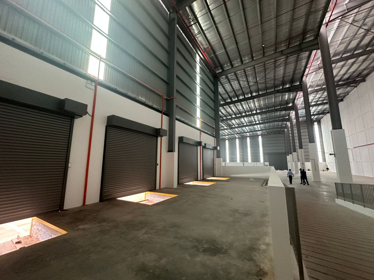 111200 sqft Brand New Detached Industrial Units - photo 8