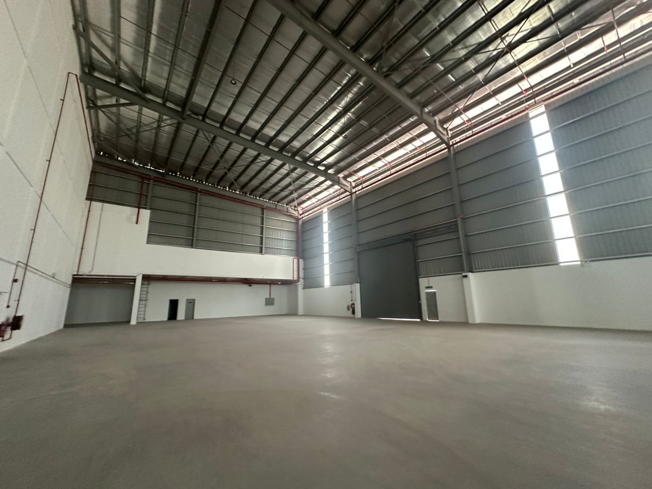 80720 sqft One and Half Storey Detached Factory - photo 5