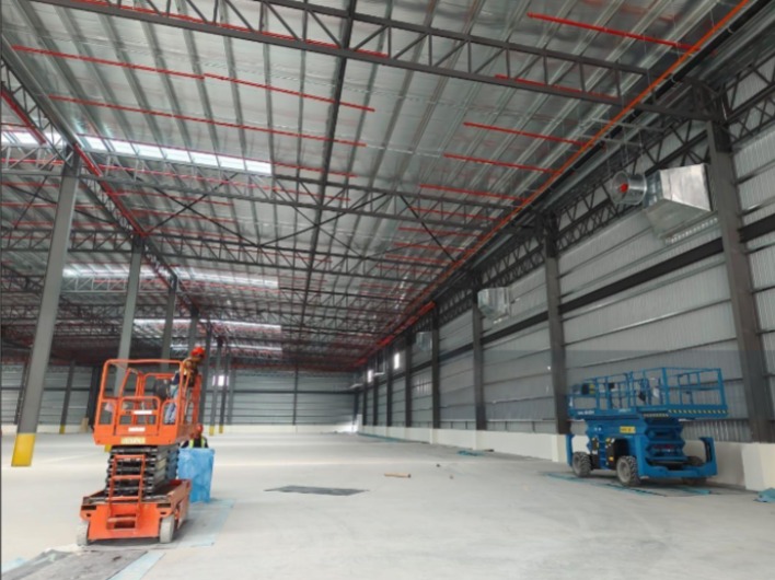 Large High Spec Valdor Factory For Rent - photo 4