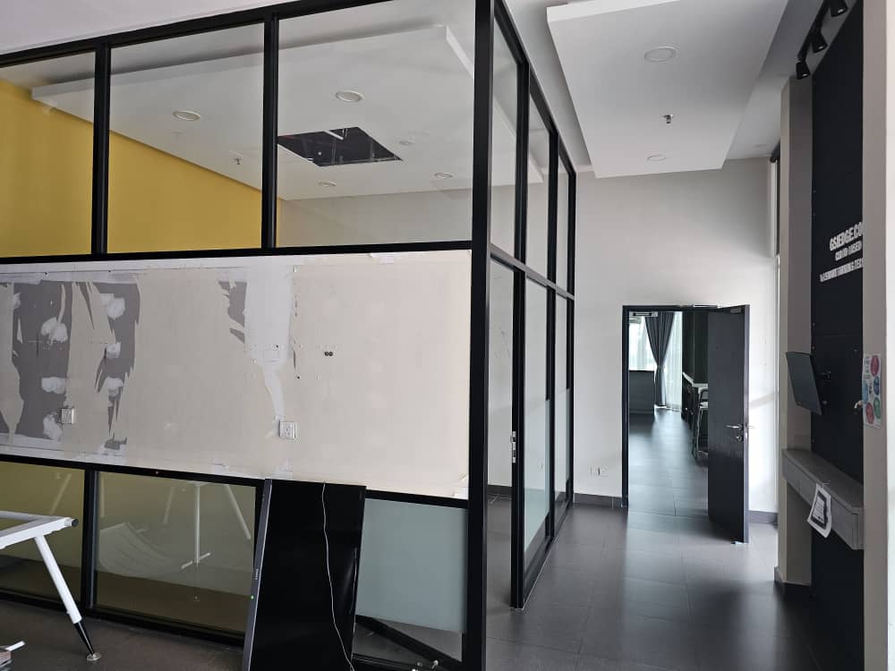 Bukit Minyak Industrial Warehouse With Office - photo 3