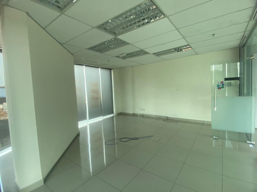 Bukit Minyak Industrial Warehouse With Office - photo 6