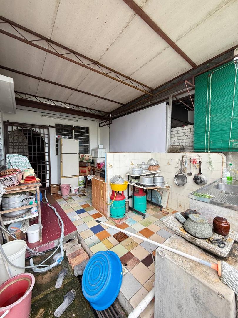 Taman Bukit Dumbar Semi Detached House - photo 6
