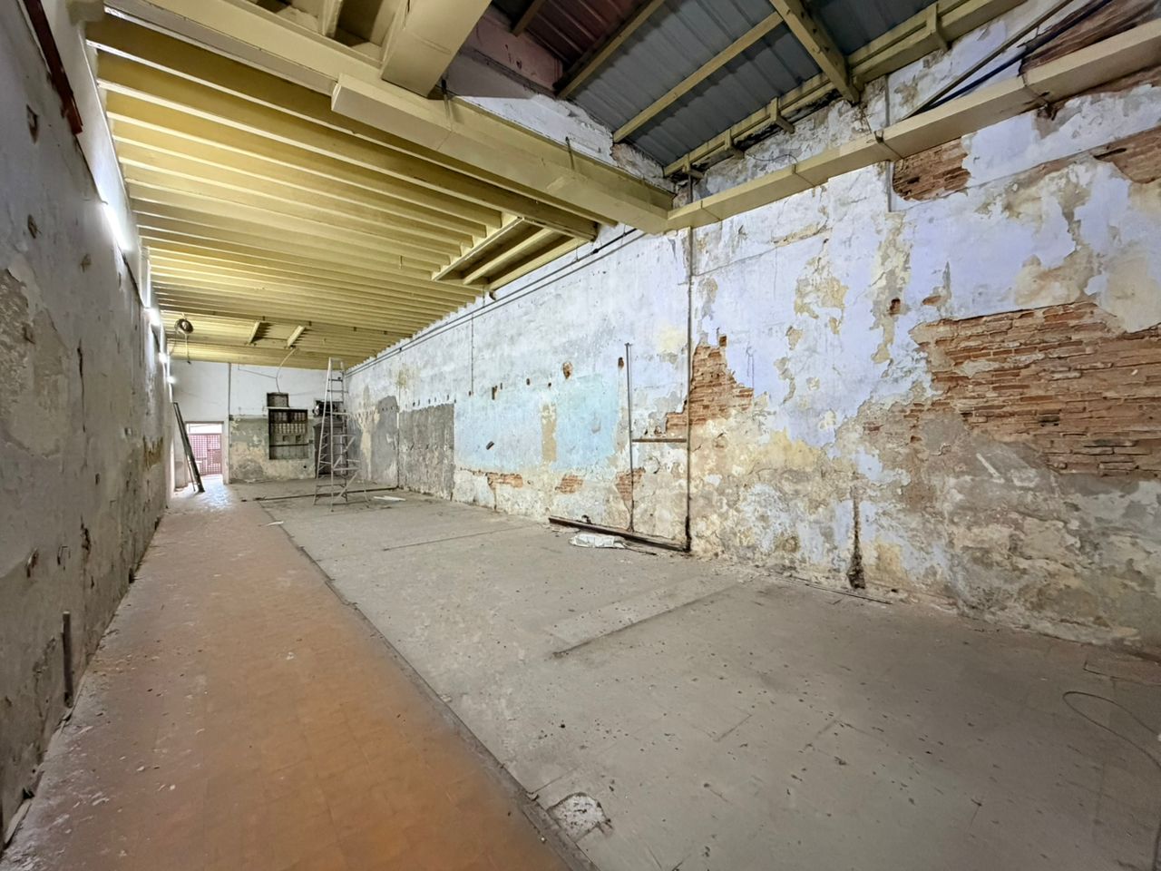 4,000 sqft Prime George Town Shophouse - photo 4