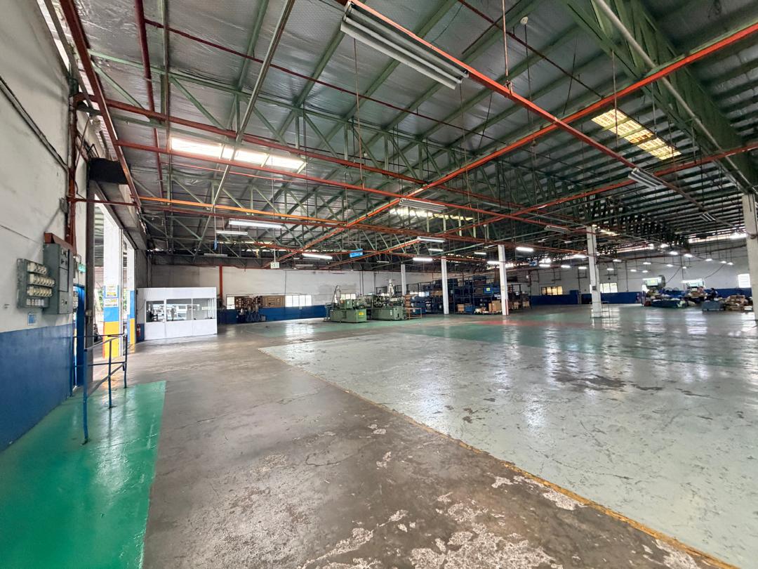 Kulim Factory Warehouse for Sale or Rent 89790 sf - photo 4
