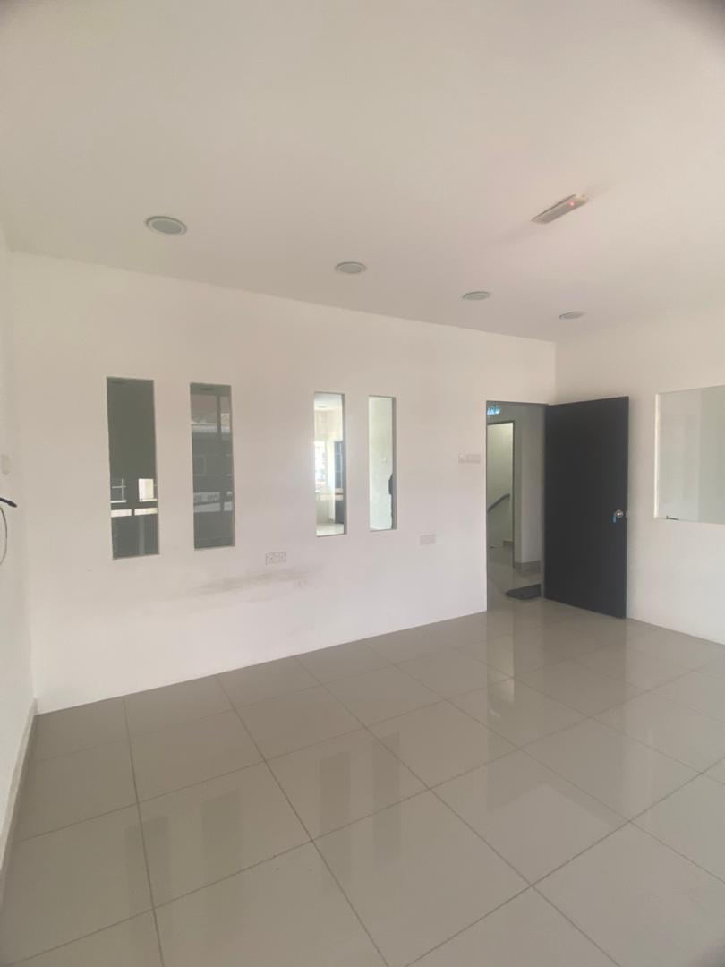 Bukit Tengah Light Industrial Factory For Rent - photo 1