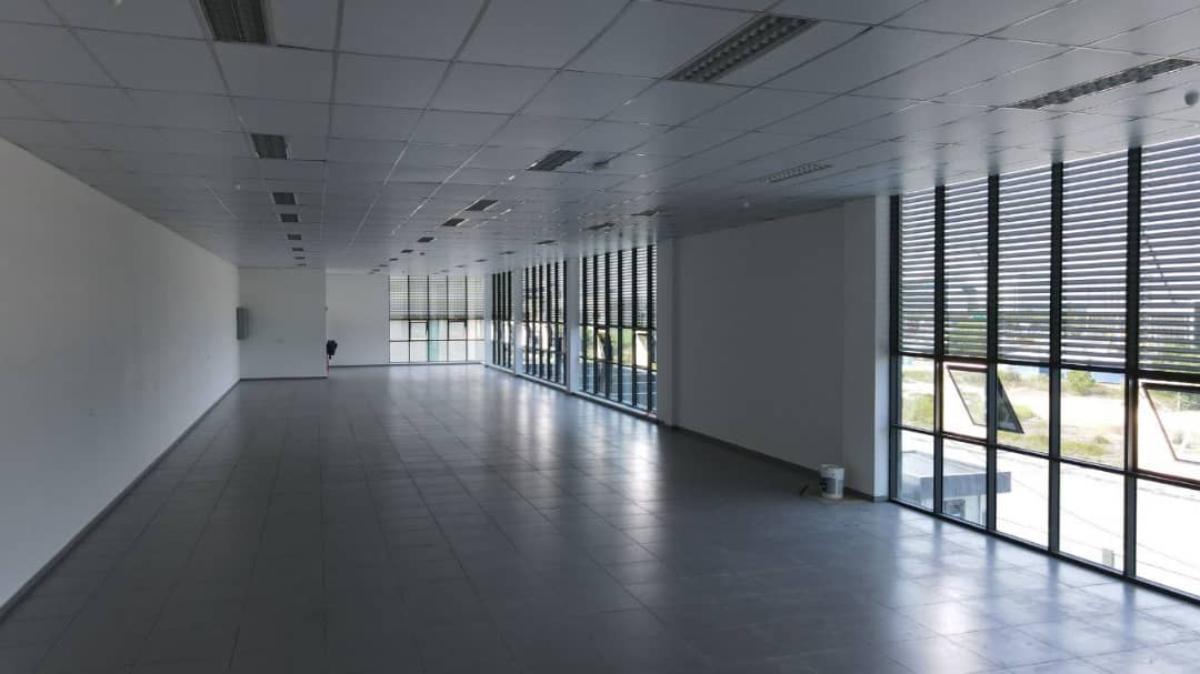 25252 sqft Detached Factory For Sale with Tenancy - photo 2
