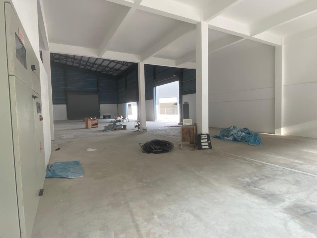 6000 sqft Perai Industrial Warehouse Factory - photo 2