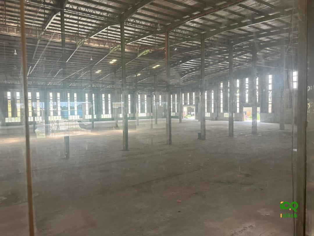 377,759 sq ft Merbok Heavy Industrial Facility - photo 4