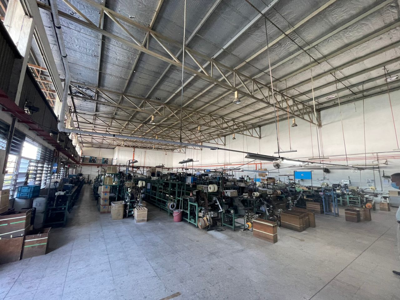 30,000 sq ft Leasehold Detached Factory for Rent - photo 8