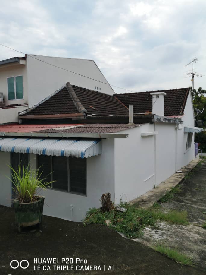 Single Storey End Lot at  Reservoir Drive for Sale - photo 2