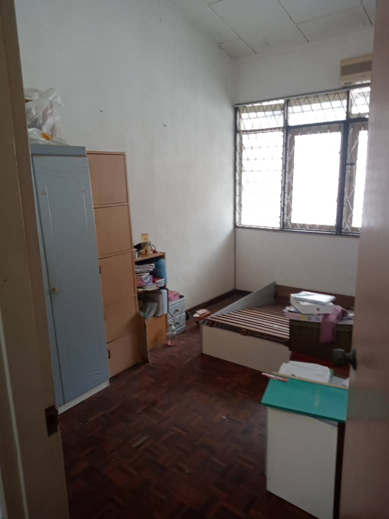 Tingkat Pasir Belanda Double Storey house for sale - photo 8