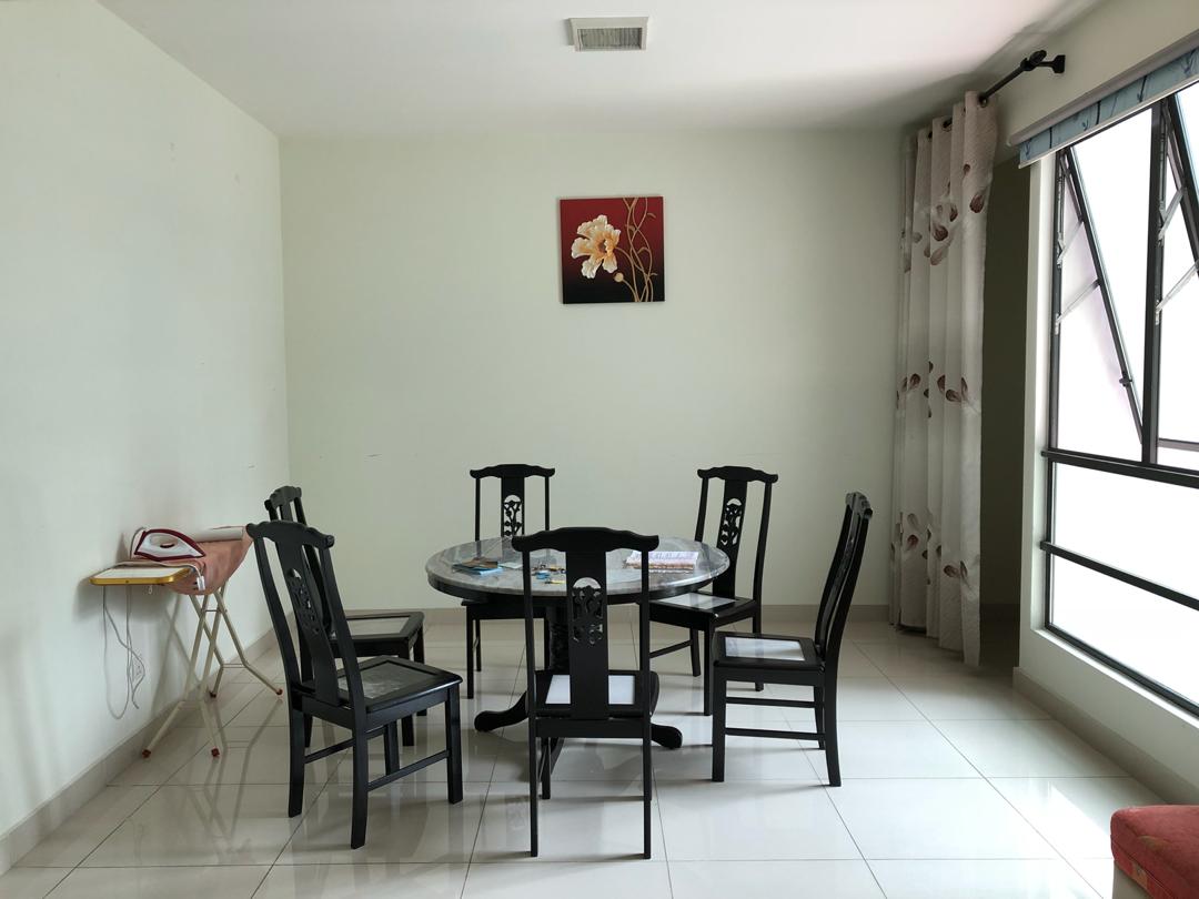 The Z Residence Fully Furnish Corner unit 1404sqf - photo 6