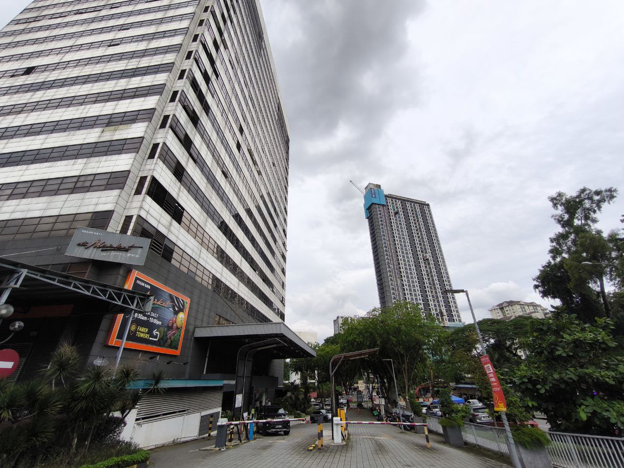 Faber Tower 1 , Tama ...