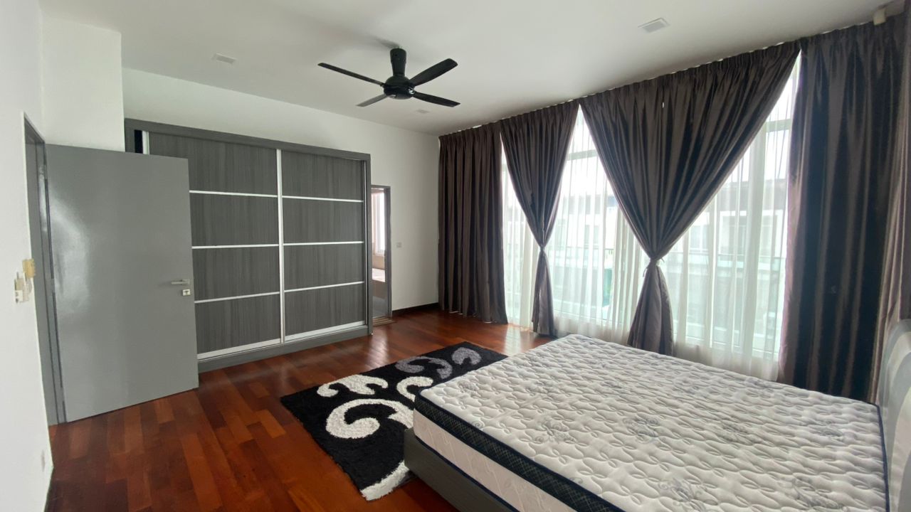 Clover Garden Residence Sale - photo 11
