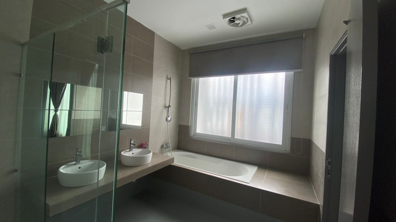 Clover Garden Residence Sale - photo 13