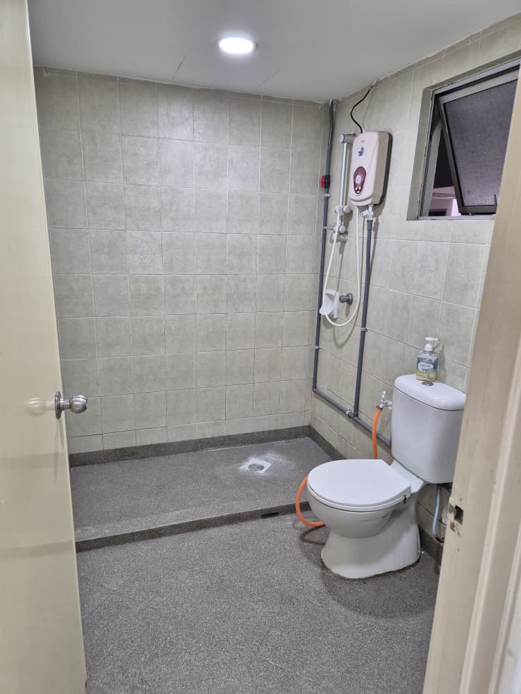 Green Avenue Condominium for Sale - photo 3