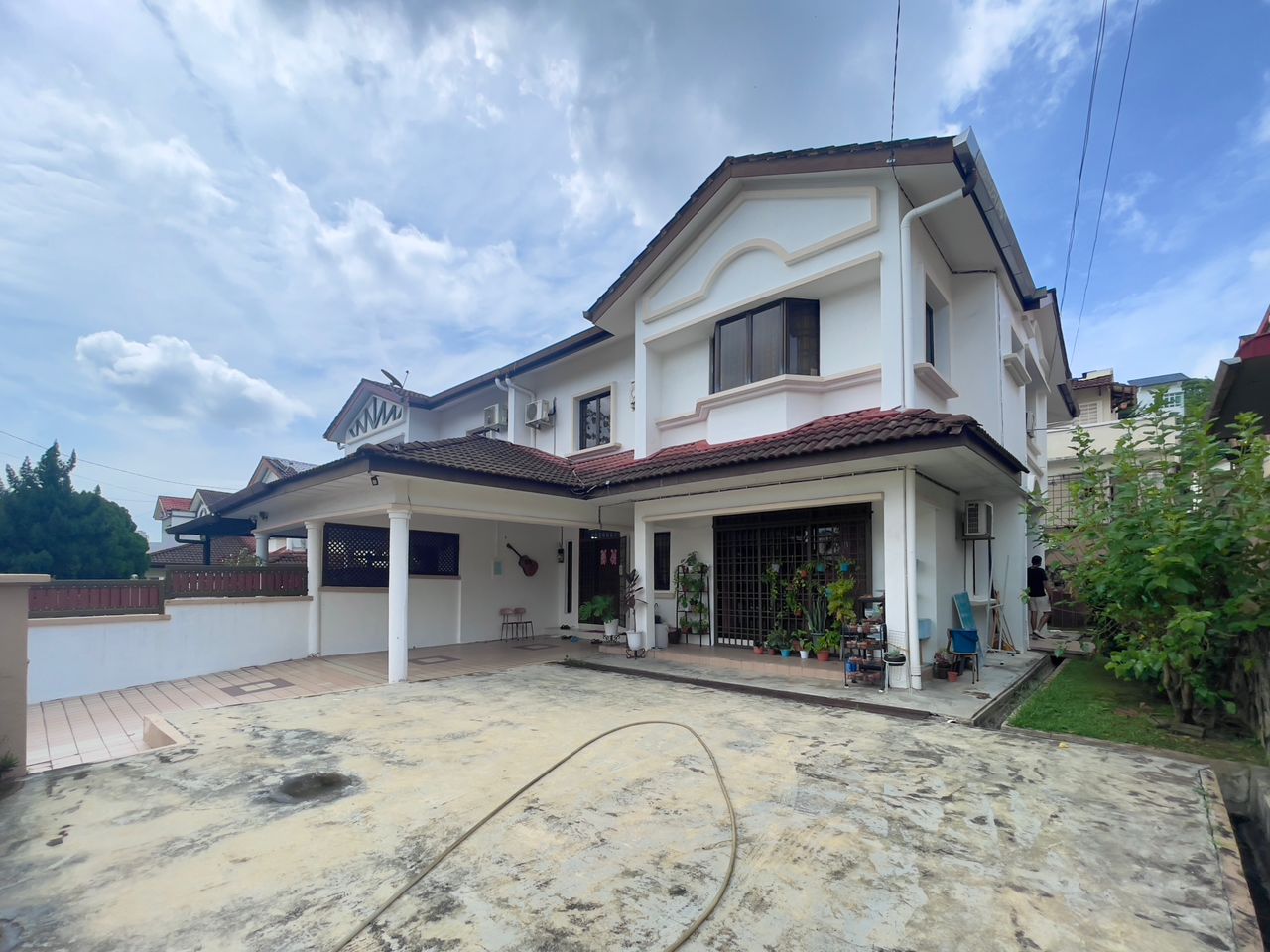 SUNGAI ARA