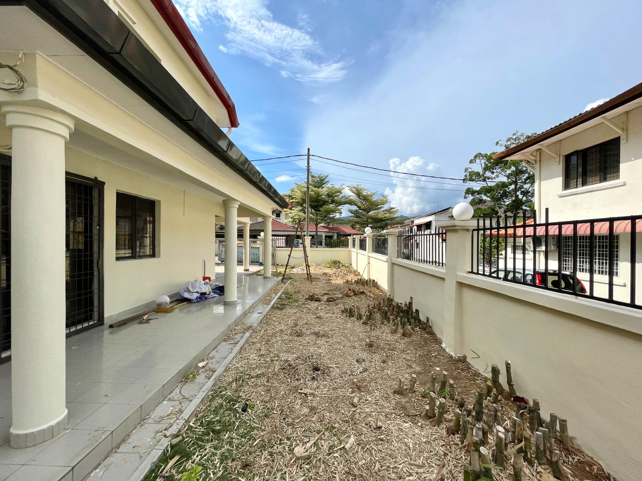 SUNGAI ARA