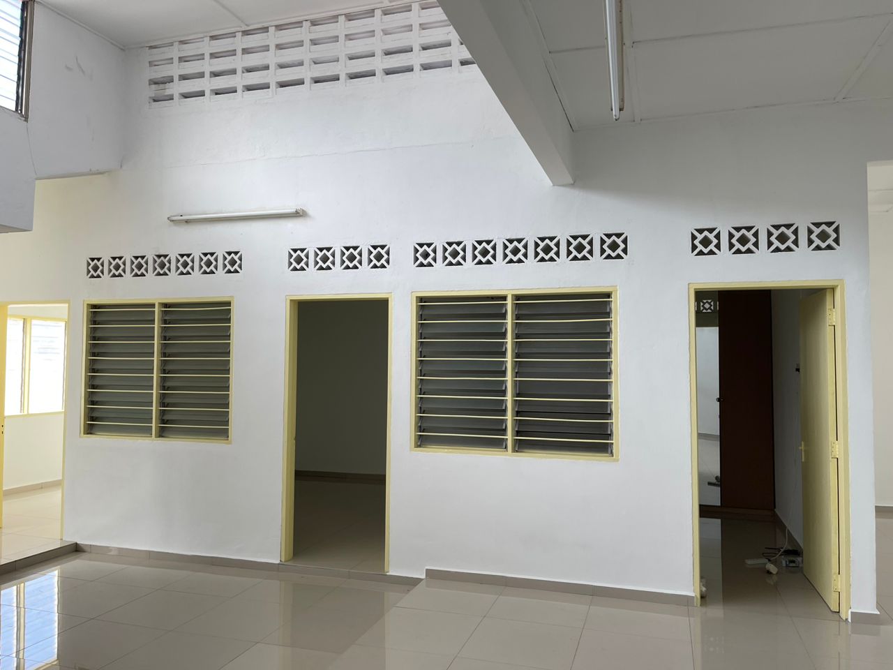 ss2 single storey house for rent by william - photo 5