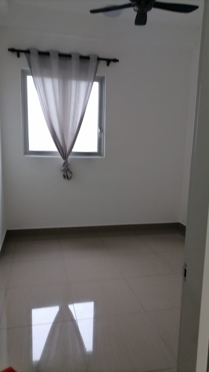 SKYLAKE RESIDENCE - photo 8
