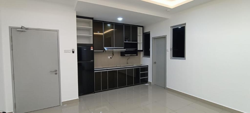 SKYLAKE RESIDENCE - photo 2