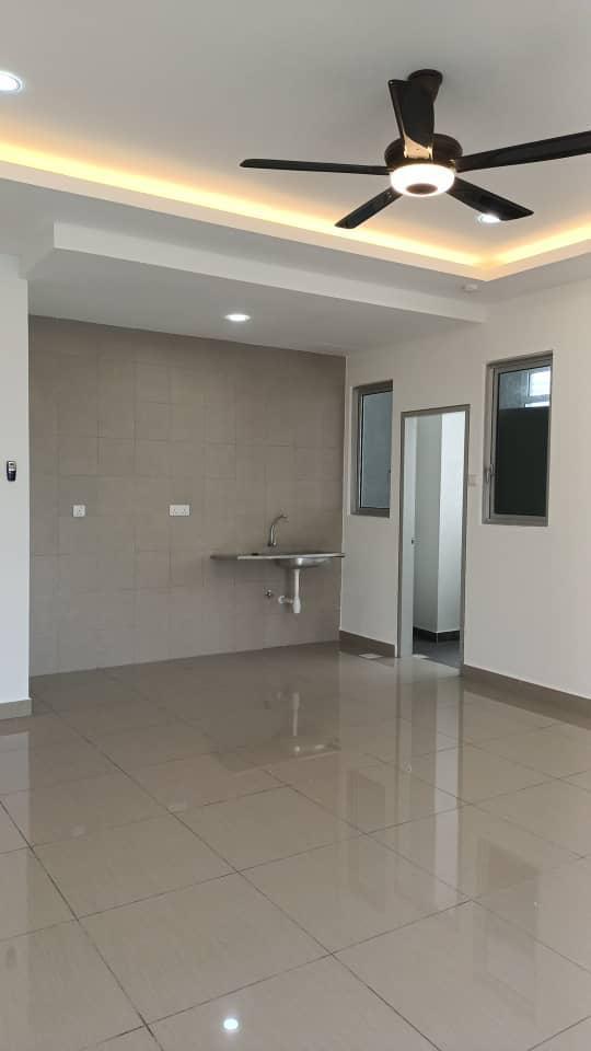 SKYLAKE RESIDENCE - photo 4