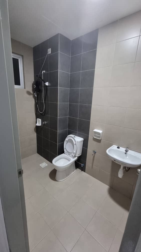 SKYLAKE RESIDENCE - photo 8