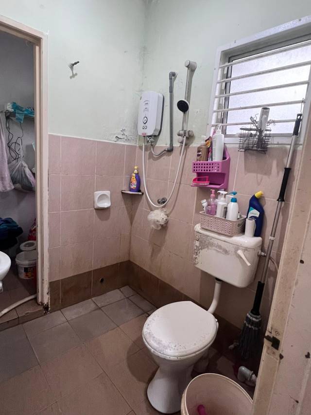 Ground floor townhouse for sale taman tasik puchon - photo 8