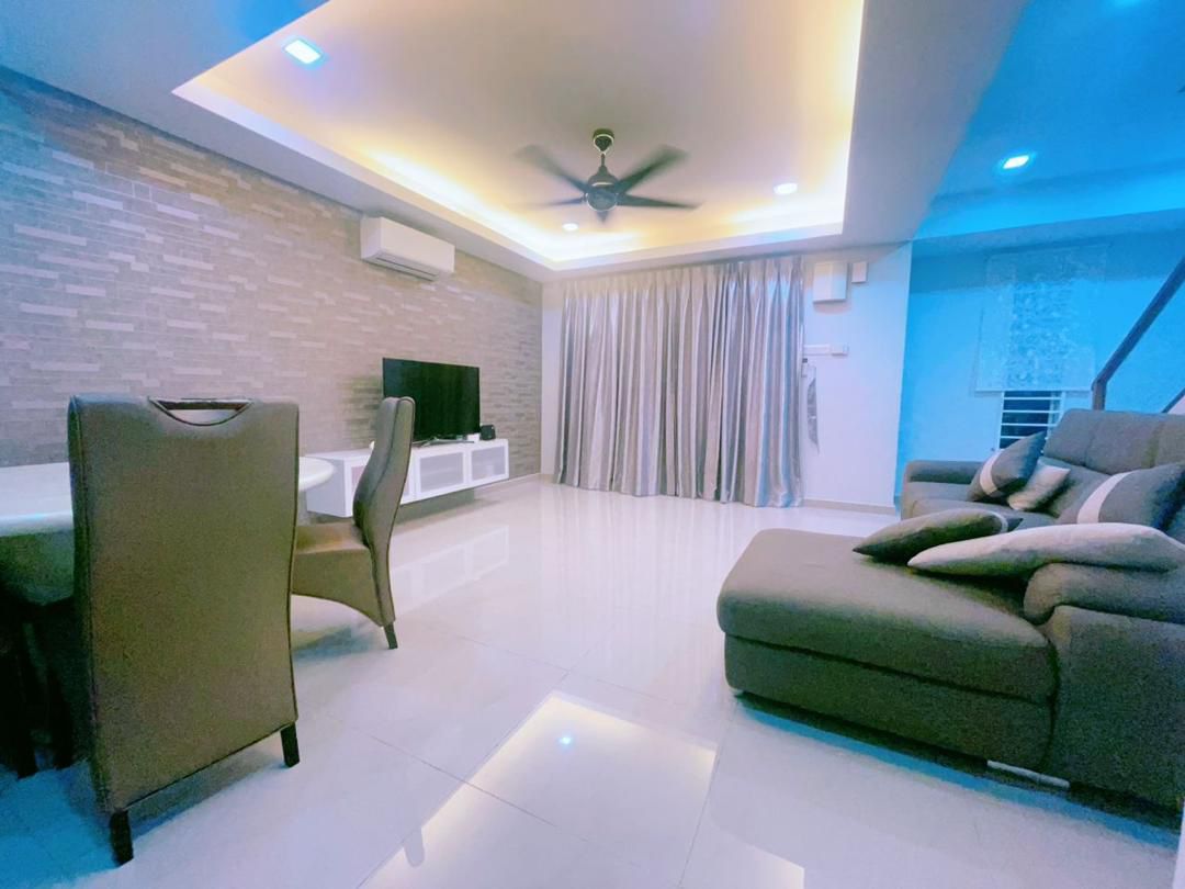 Double storey for sale taman tasik puchong - photo 4
