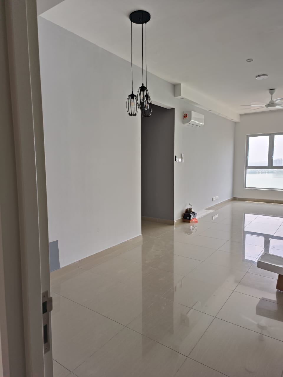 SKYLAKE RESIDENCE - photo 2