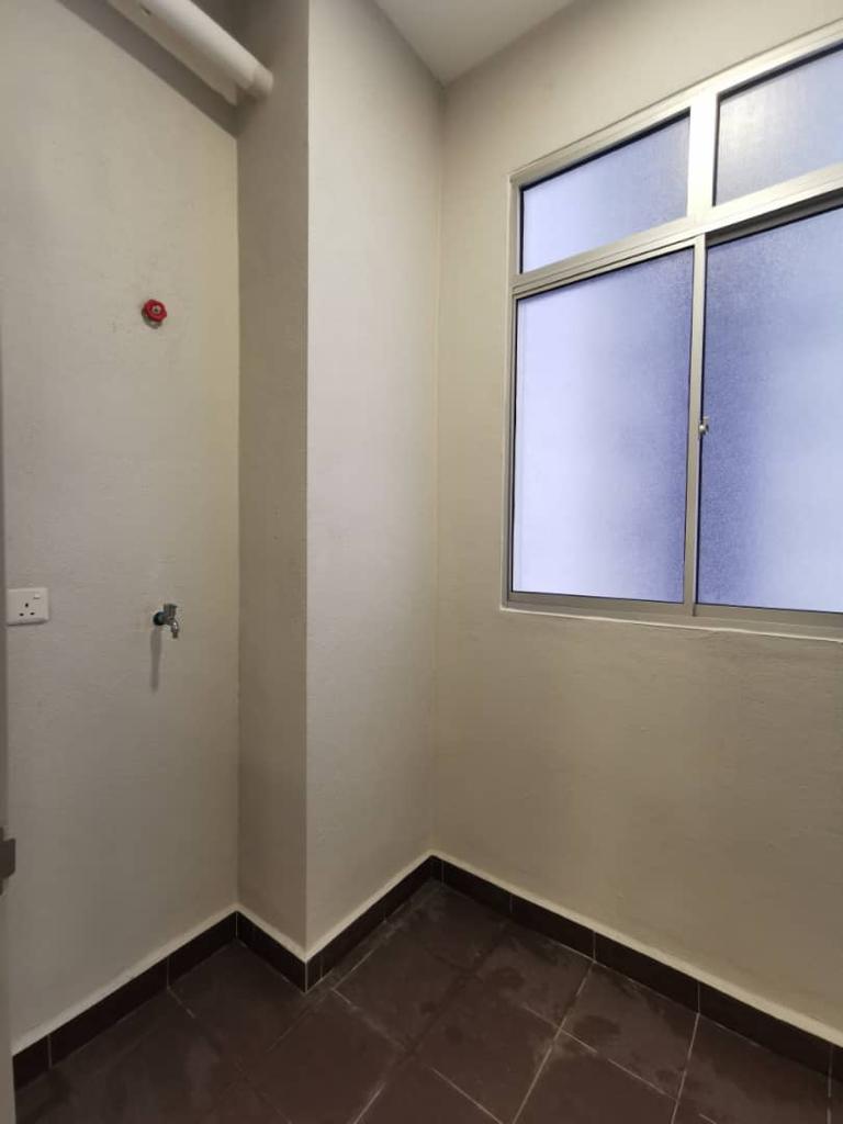 SKYLAKE RESIDENCE - photo 7