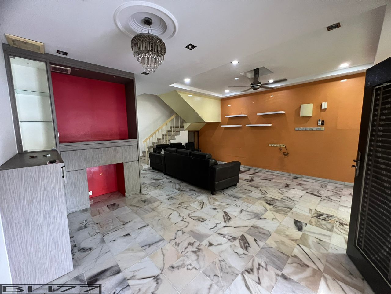Facing Open Renovated House Kampung Jawa Klang