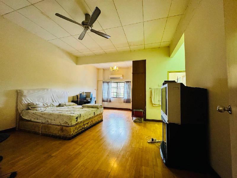 Jalan kubah u8/58, Bukit Jelutong, 40150 Shah Alam, Selangor - photo 13