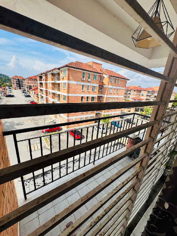 pangsapuri alam budiman - photo 2