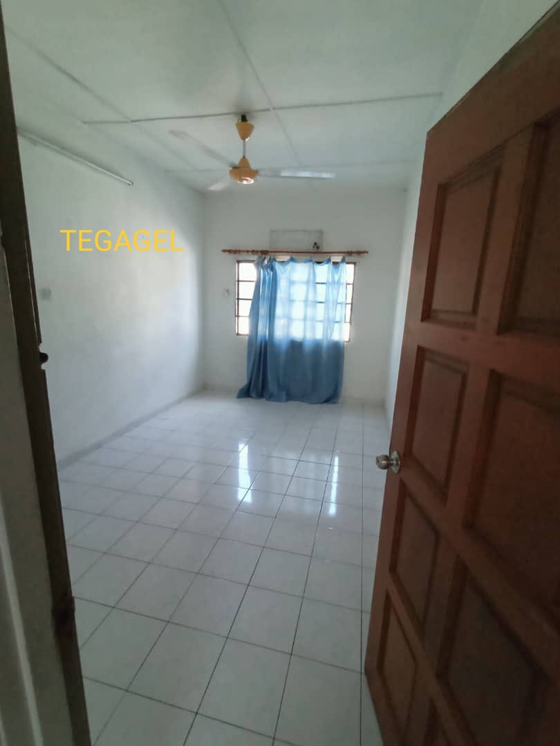 Taman Bayu Perdana,Double Storey Endlot - photo 5