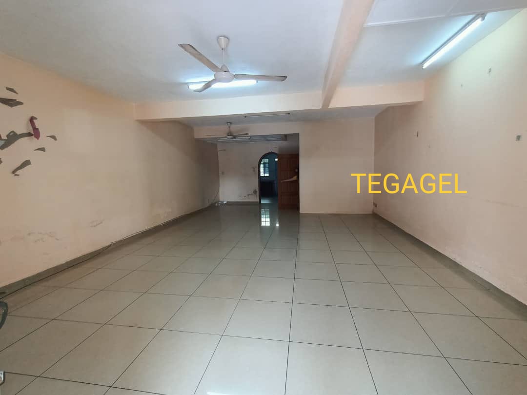 Taman Bayu Perdana,Double Storey Endlot - photo 9