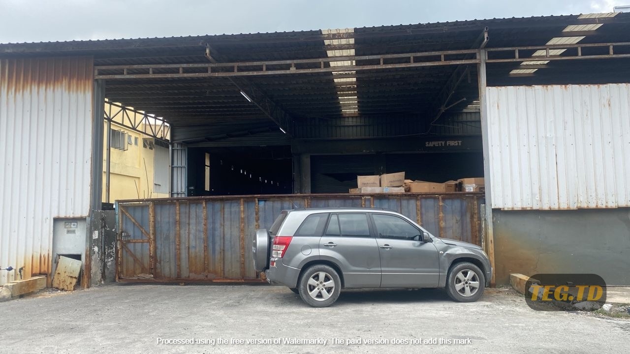 Aman Perdana Klang Factory Warehouse - photo 3