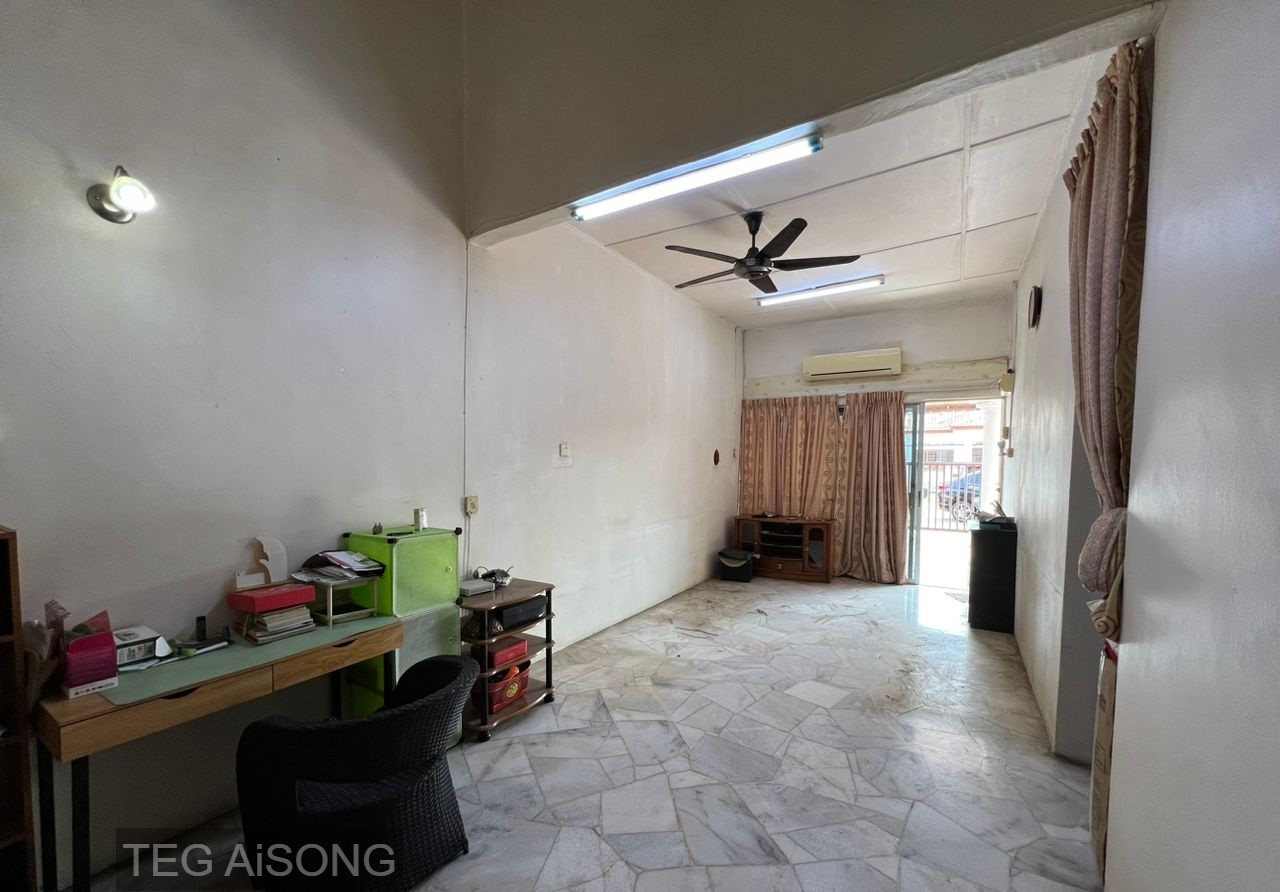 Kampung Jawa Single Storey House for Sale,for Rent - photo 2