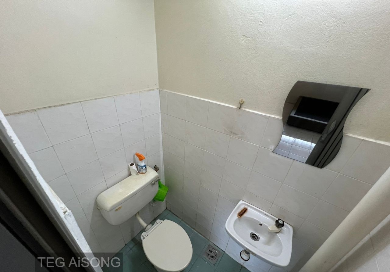 Kampung Jawa Single Storey House for Sale,for Rent - photo 9