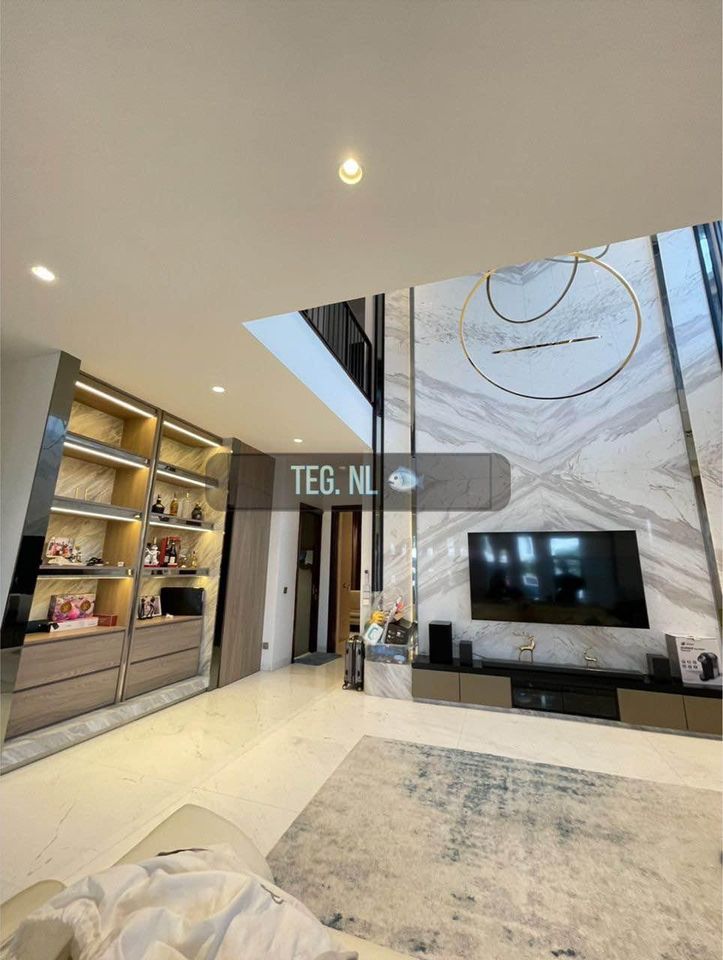 Renovate 2 Stry Supe ...