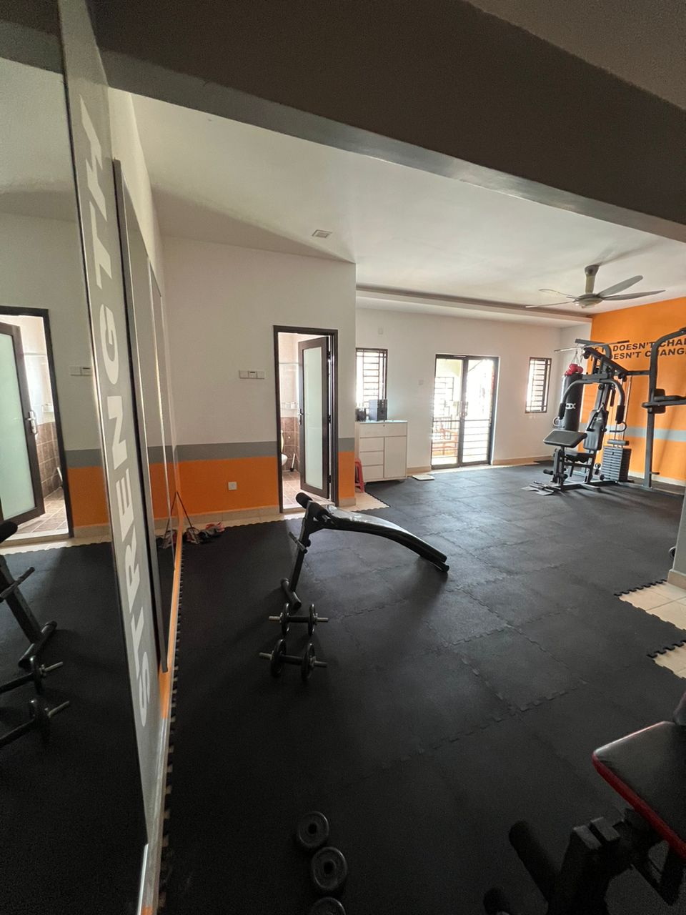 Butterfly Park,Fully Renovated 3 Storey for Sale - photo 6