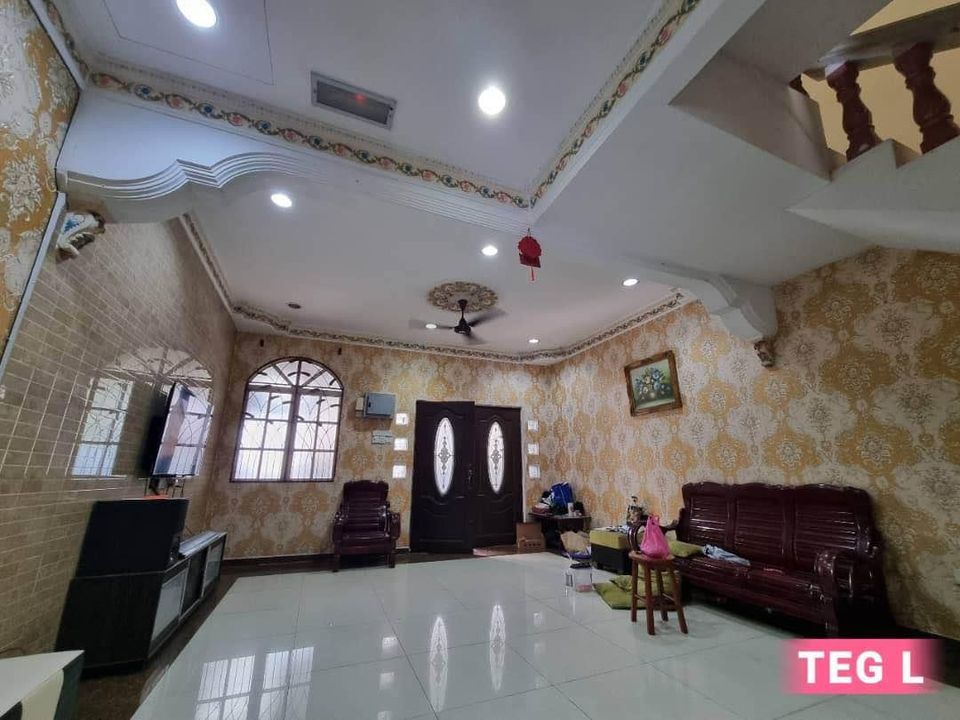 Taman Sentosa,Double Storey Cornerlot for Sale - photo 2