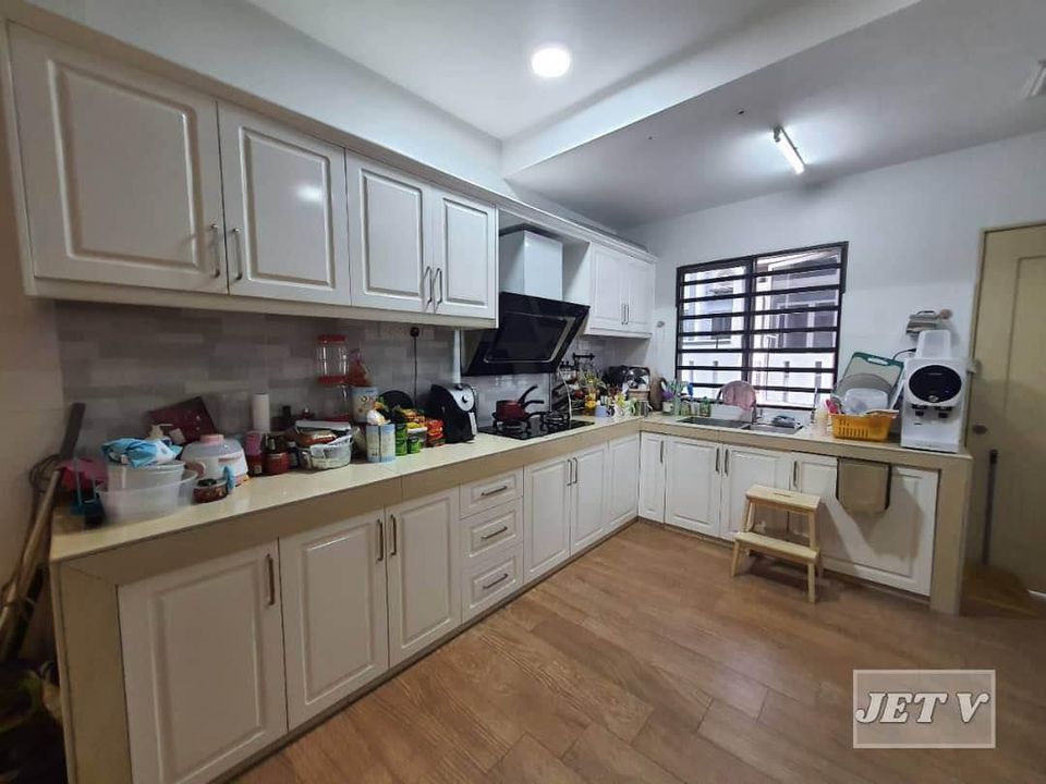 Amverton Link,Renovated Double Storey House - photo 3