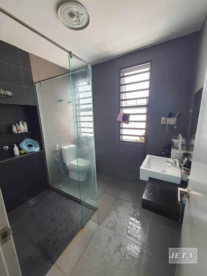 Amverton Link,Renovated Double Storey House - photo 10