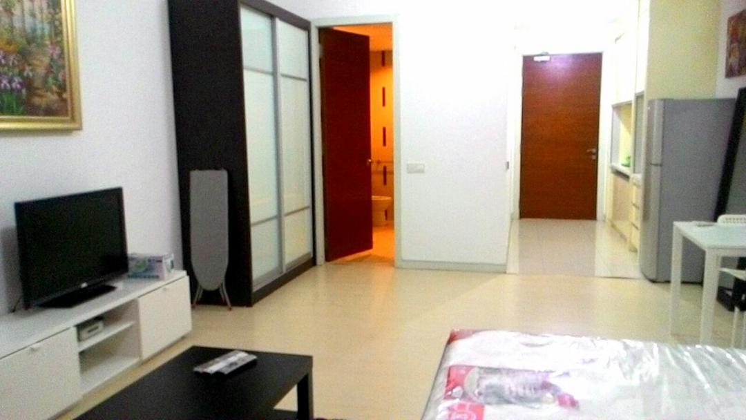 Marc Residence Studio unit for Rent - photo 2